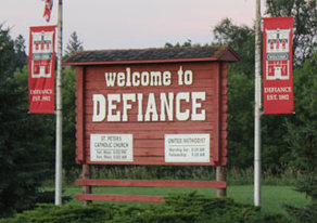 Picture of Defiance Welcome Sign.