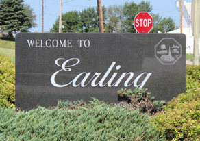 Picture of Earling Welcome Sign.