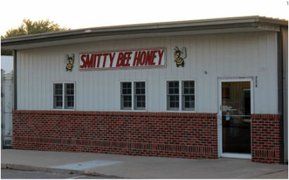Picture of Smitty Bee Honey store.