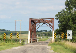 Picture of a rural 1 car bridge