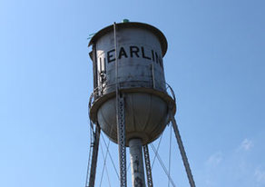 Picture of Earling water tower.